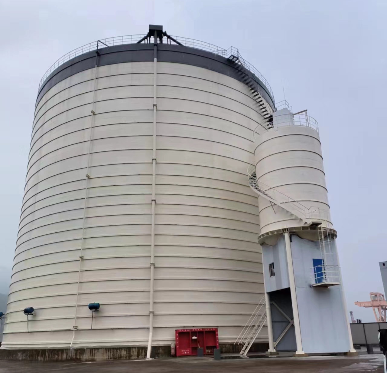 察雅10万吨水泥钢板库